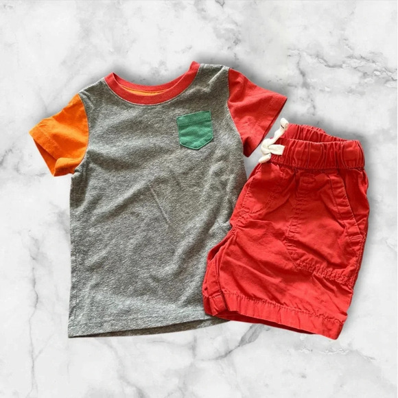 Cat & Jack 18m  Colorblock Pocket Tee Shirt and Carter’s 18m shorts - Picture 1 of 6